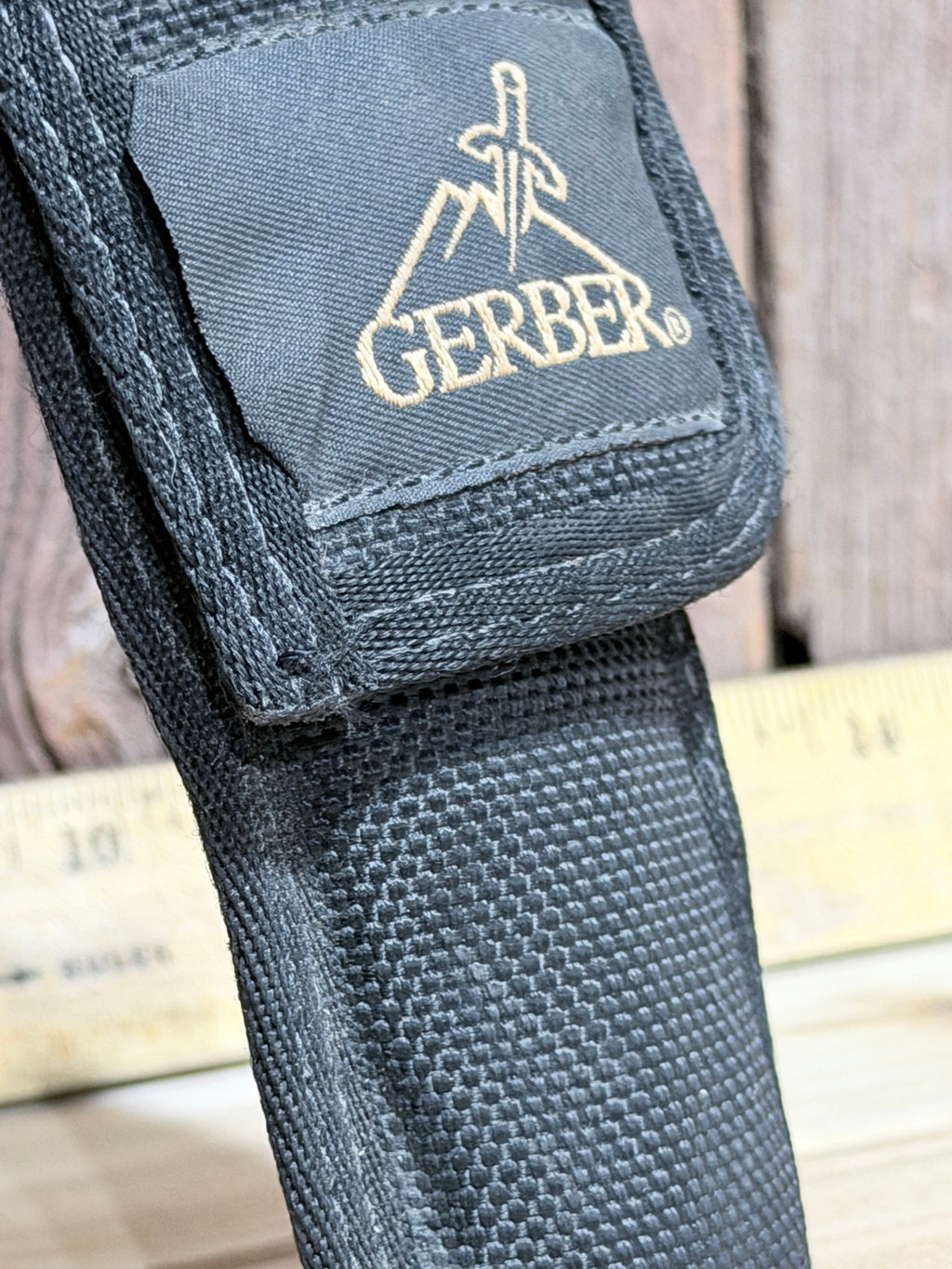 Gerber U.S.A. Applegate-Fairbairn Combat Folder w/Sheath
