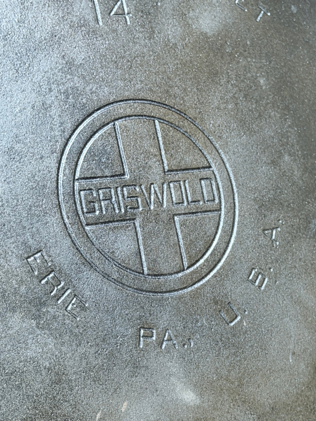 Griswold Cast Iron Skillet #14 Jumbo Frying Pan