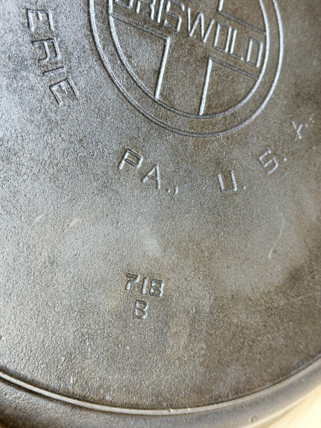 Griswold Cast Iron Skillet #14 Jumbo Frying Pan